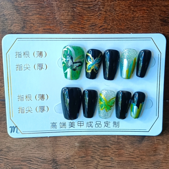 One of a kind CUSTOM NAILS 10pcs sets size M Madame Butterfly - Picture 4 of 5